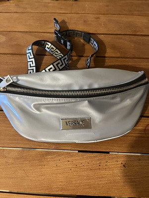 Banana waist bag new, silver
