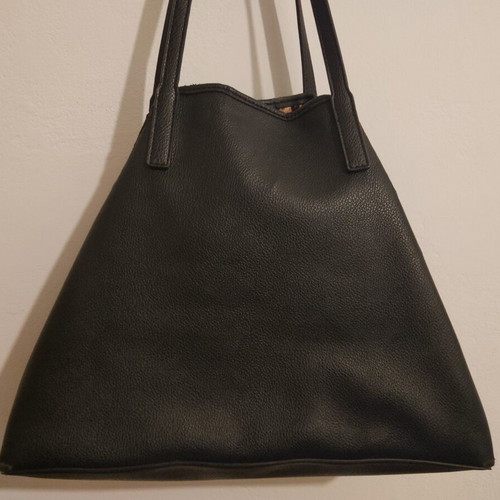 Guess shoulder bag extra large used, black with leopard lining