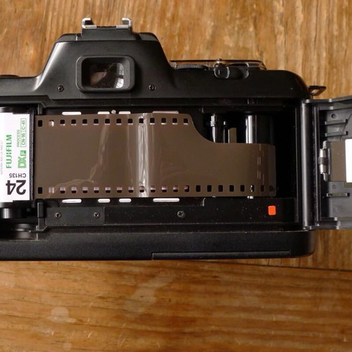 Nikon N4004S 35mm film camera with Sigma Zoom Master 35-70mm lens used