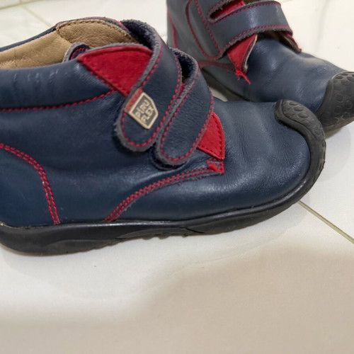 Piru Flex leather boots size 25 like new with gift slippers