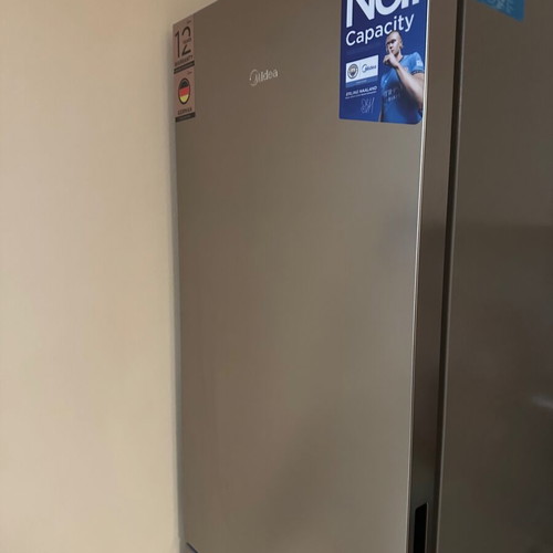 Midea Refrigerator Freezer 401L No Frost new