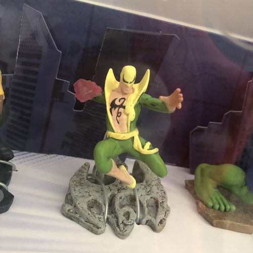 Marvel Street Heroes Figurine Playset with 7 Figurines new