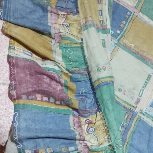 Quilt for double bed used, 200x170 cm with 32 cm frill