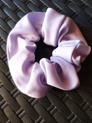 Scrunchie χειροποίητο