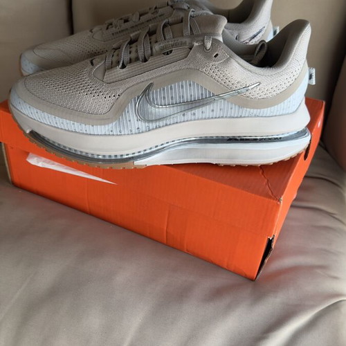 Nike Air Pegasus Premium sneakers brand new, size 44, grey beige
