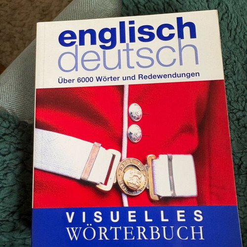 Visual bilingual dictionary English–German like new with 6000 words
