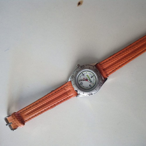 ATEbank women's watch collectible like new with luminous hands