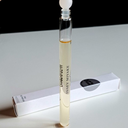 A Drop D'Issey mini perfume eau de parfum 4ml new