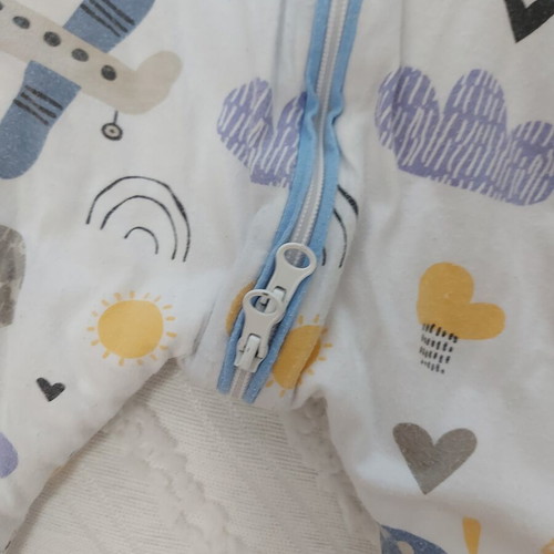 Winter sleeping bag with feet, size 18-36, detachable sleeves