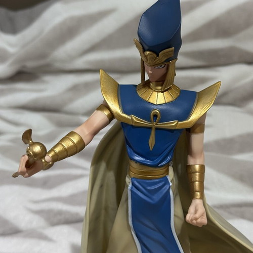 Yu Gi Oh! Seto Kaiba Priest Figure new, iconic appearance