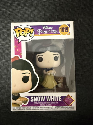 Funko Pop Snow White #1019 like new