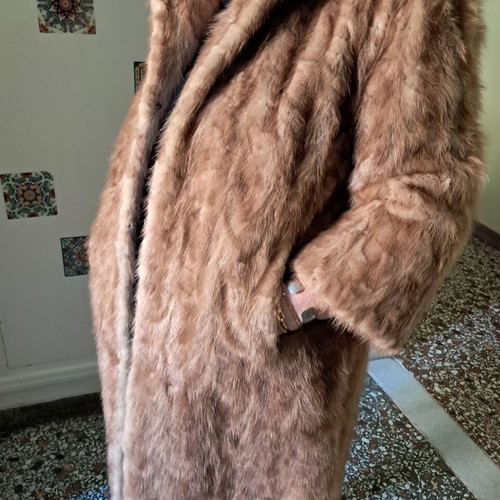 Mink fur coat from whole animal, size L, brown