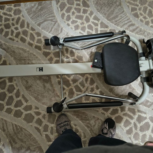 Rowing machine fitness equipment almost new