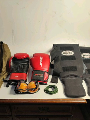 Kickbox martial arts set refurbished with organizing bag