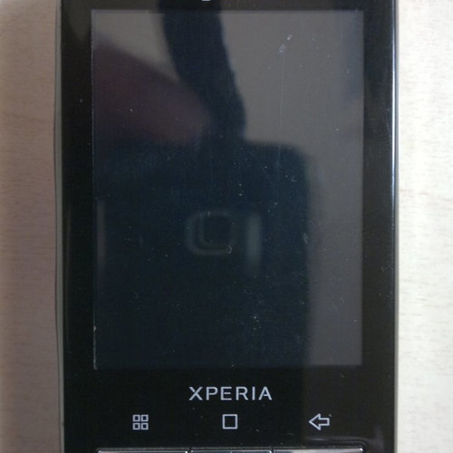 Sony Ericsson X10 Mini for parts without battery and charger