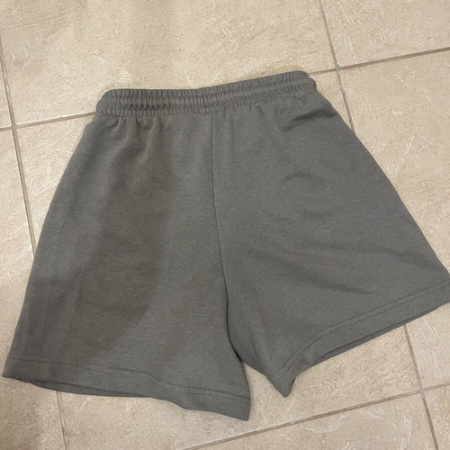 Pink Woman gray shorts XS like new