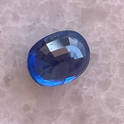 Sapphire oval faceted 2.443 ct like new