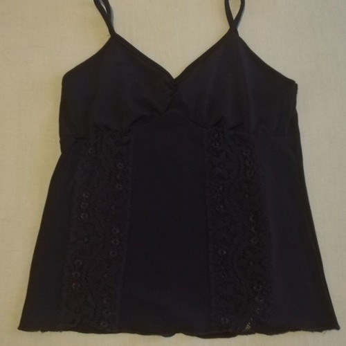 Lace detail black camisole top like new, size S