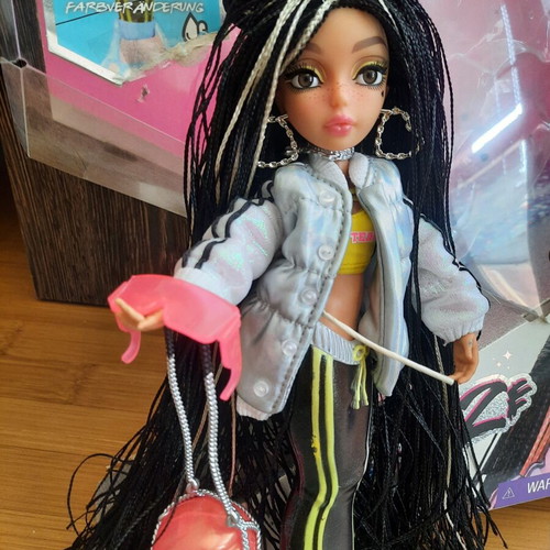 Mermaze Mermaidz Jordie Mermaid Doll Series 1, complete set with box