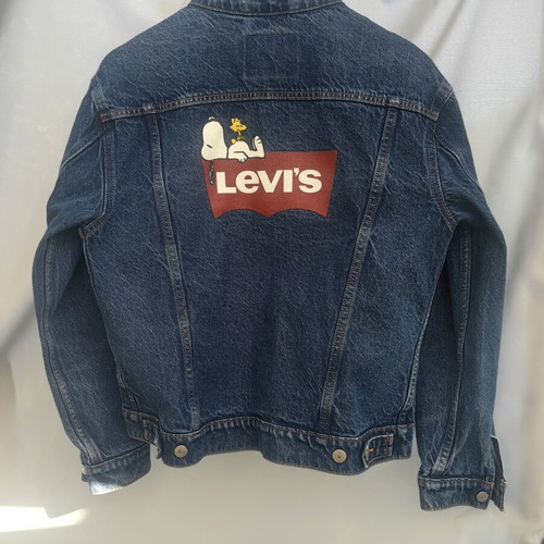 Levi's denim jacket used, limited Peanuts series, size S, blue