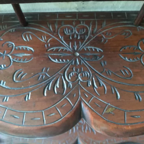 Wooden carved étagère vintage with four shelves