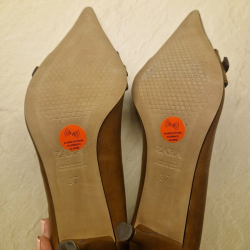 Zara leather pumps brown new, size 37, 8 cm heel