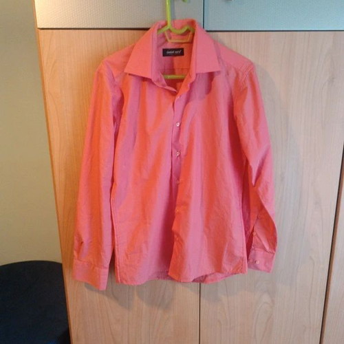 Men's slim fit shirt size M like new, pink