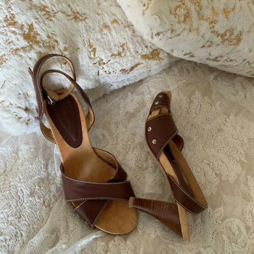 Leather sandals size 40 like new, brown