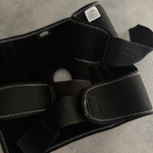 Vita knee brace new