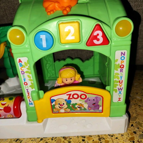 Fisher Price Fun Zoo Learning Toy used