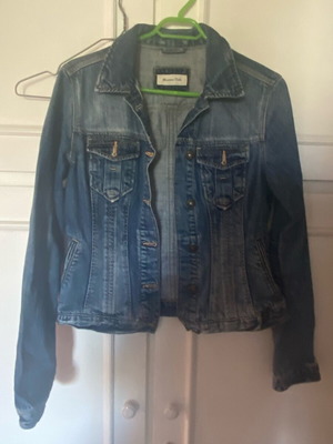 Massimo Dutti women's denim jacket like new, blue, medium-large size