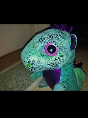 Ty Beanie Boos plush dragon like new