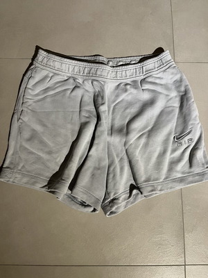 Nike shorts like new, gray, size XL
