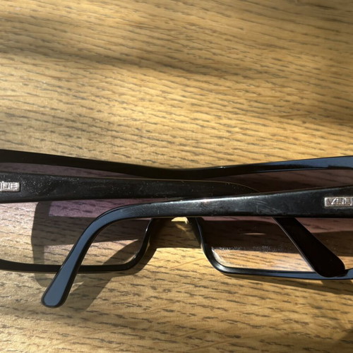 Vogue Eyewear VO 2325-S Sunglasses like new, black