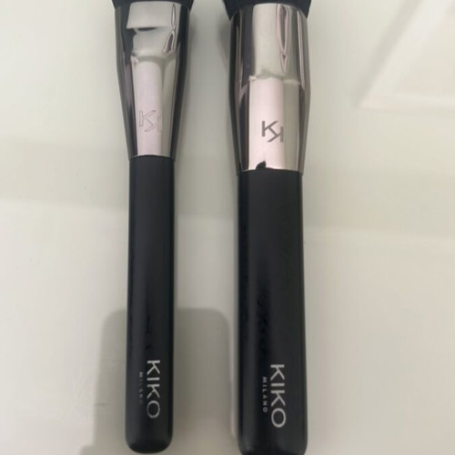 KIKO Milano brushes like new, set of 2 for Make Up and Contouring