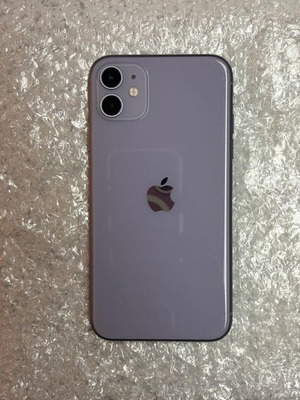 iPhone 11 64GB lilac like new, unlocked, OEM battery