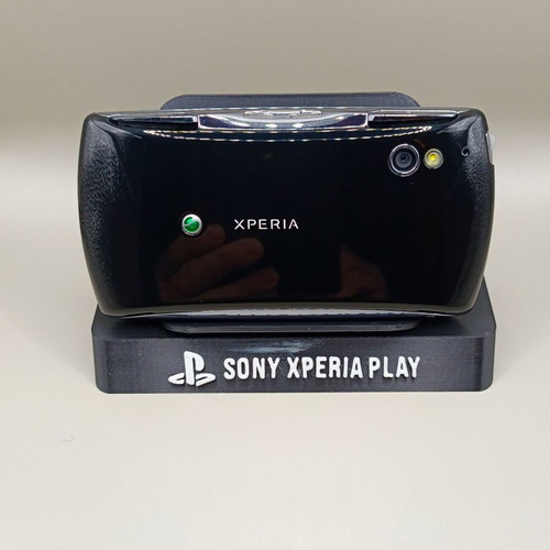 Sony Ericsson Xperia Play like new, ultra rare collectible