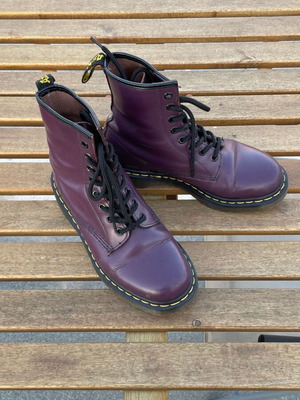 Dr. Martens 1460 boots used, purple-black, size 37