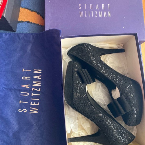 Stuart Weitzman black high suede pumps used size 38