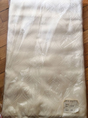 Tablecloth new 72x108 cm