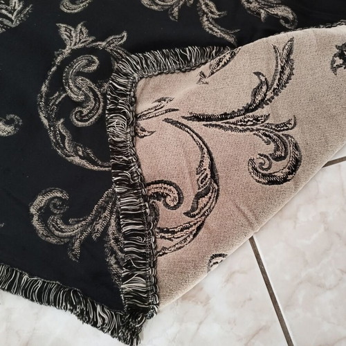 Set of 2 large black throws like new