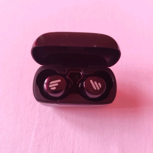 Edifier TWS1 earbuds like new