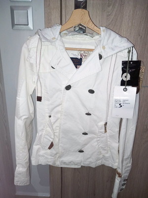 White spring jacket S 100% cotton new branded