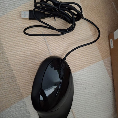Kensington Pro Fit Ergo Wired Vertical Mouse like new, black
