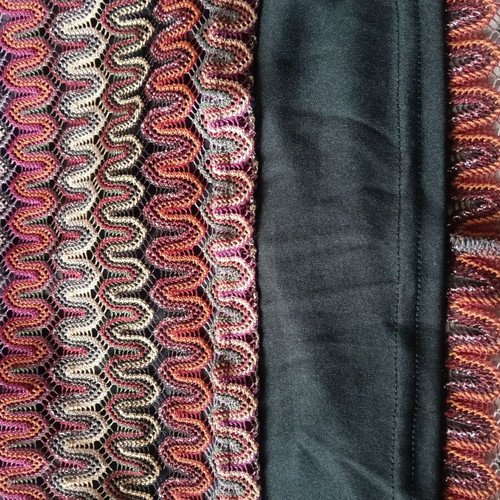 Women's skirt new, size S, black
