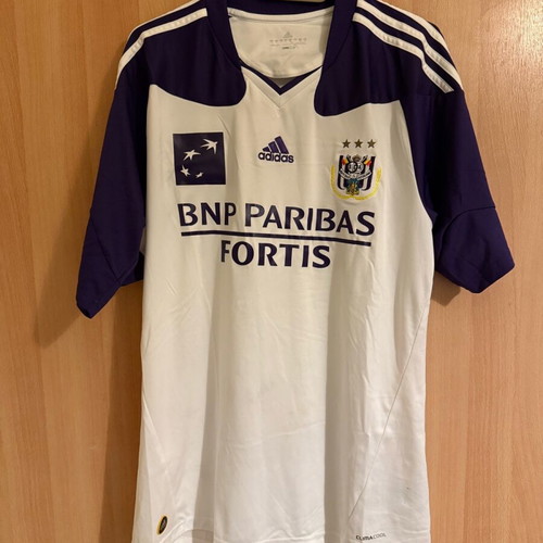 Official Anderlecht jersey 2010-2011 like new, size Large