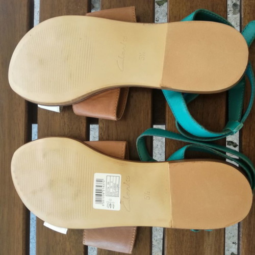 Clarks leather sandals new, tan with turquoise and white, size 39