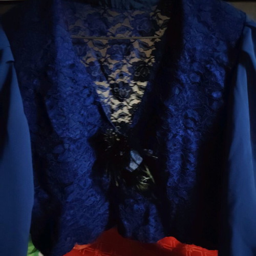 Official lace blouse S/M blue like new