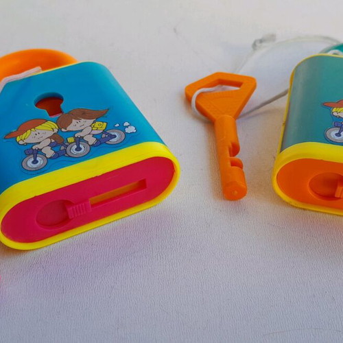 School sharpener lock from the 80s new