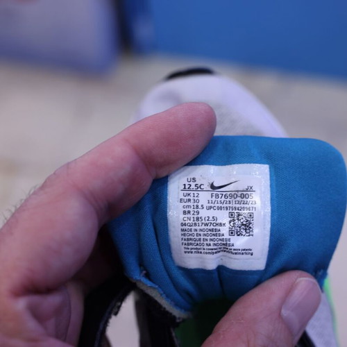 Nike kids' athletic shoes size 30 used, black and white